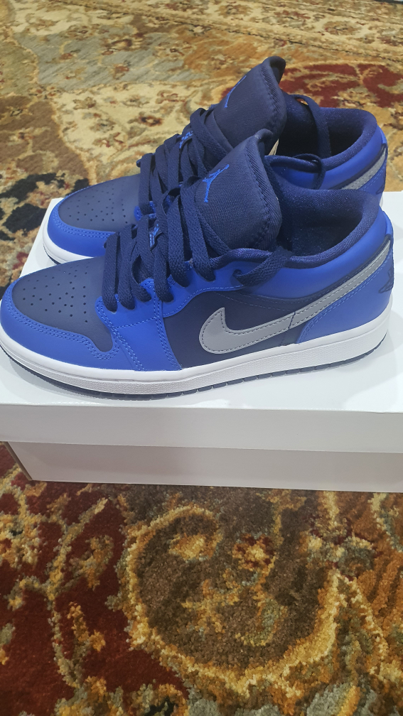 Women's Air Jordan 1 low - photo 2