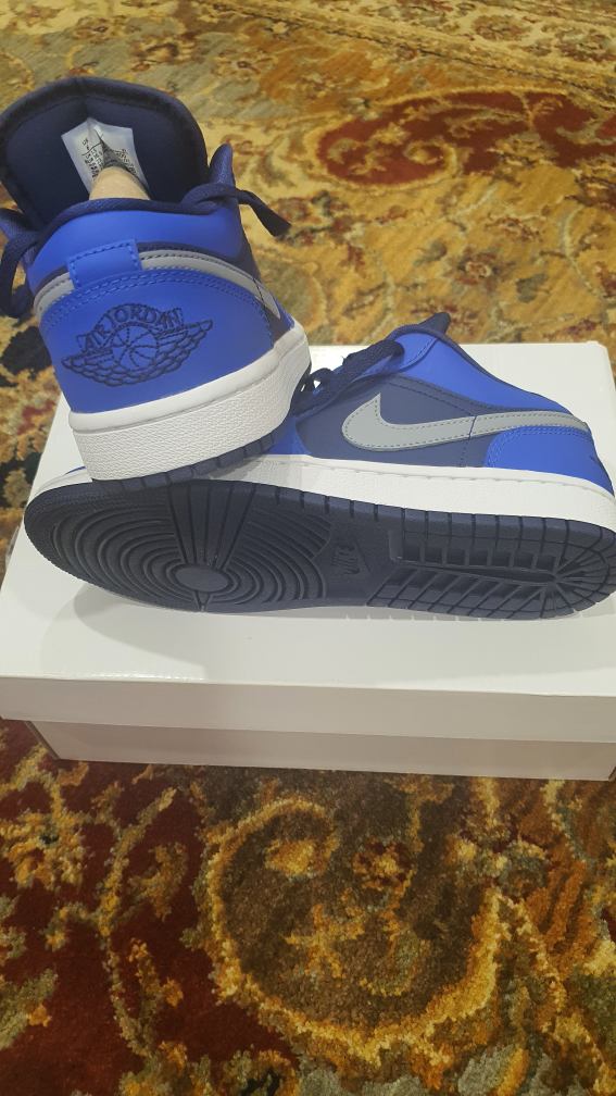 Women's Air Jordan 1 low - photo 4