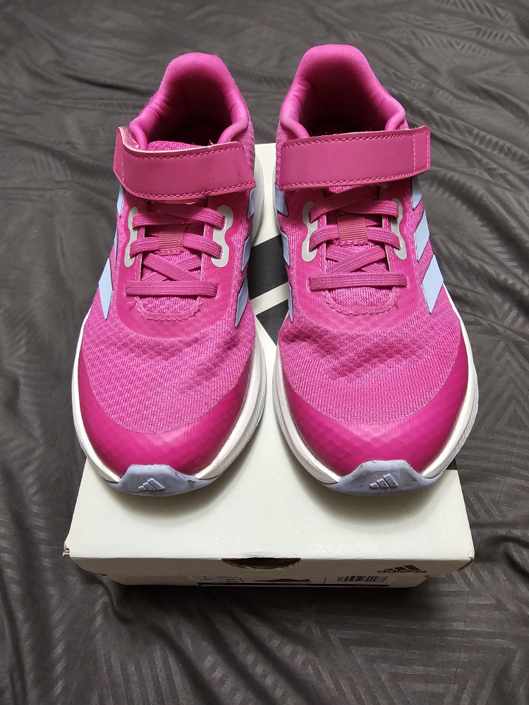 Girls Adidas Running Shoes - photo 2