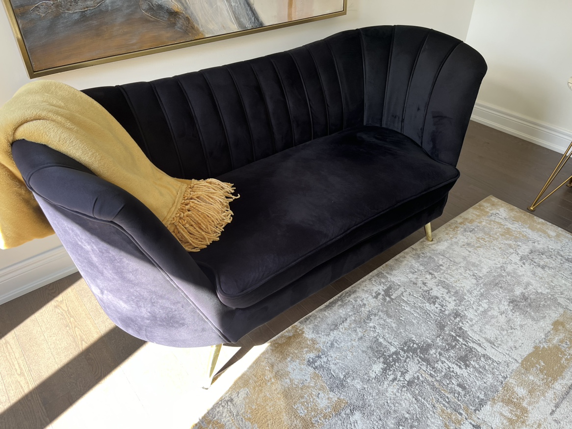 Love seat - photo 5