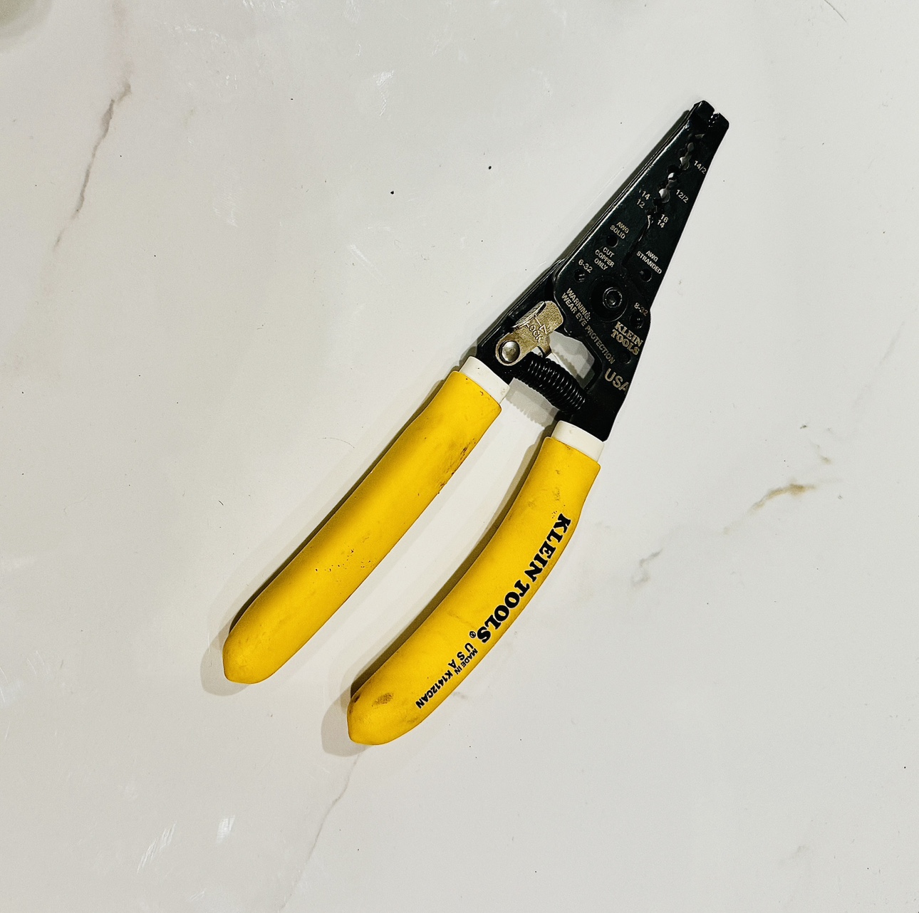 Klein tools Klein-Kurve NMD-90 Cable Stripper/Cutter image indicator(2)