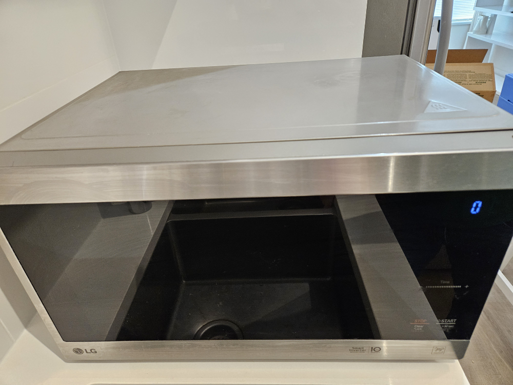 LG Microwave