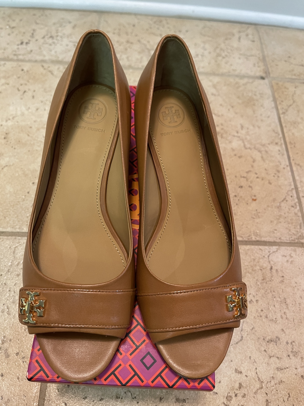 Tory Burch Women’s Wedge Heels Size 8 image indicator(2)