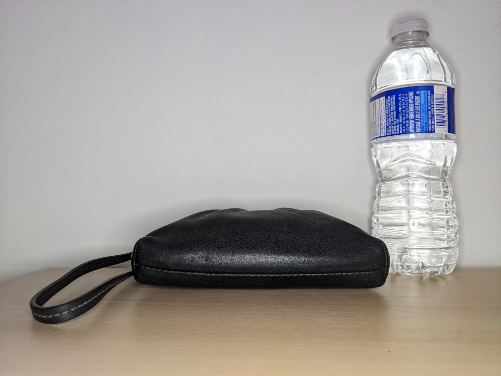 Coach Smooth Leather Pleated Pouch Wristlet Wallet Black image indicator(5)