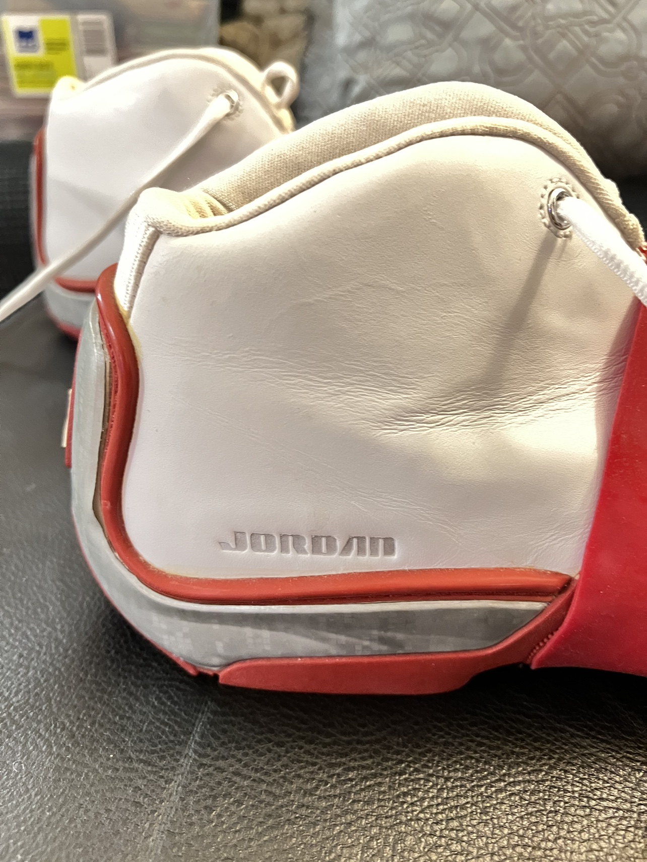 Air Jordan 18 size 11M image indicator(2)