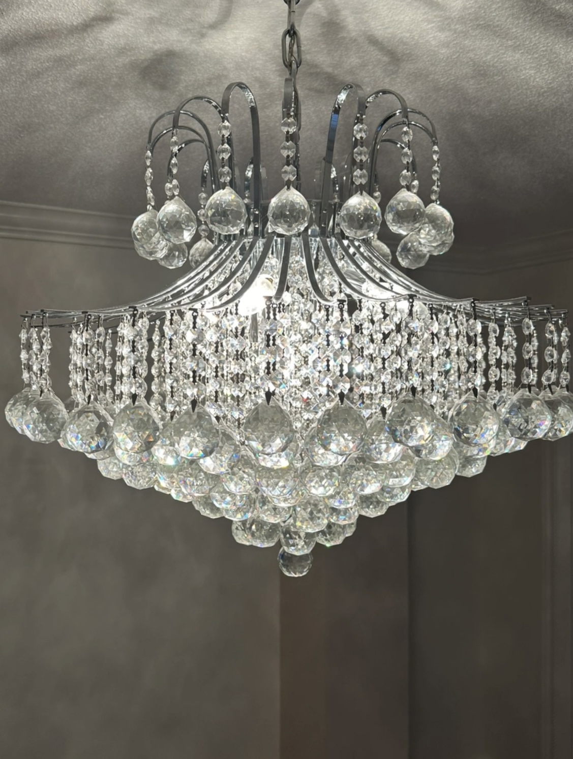 Crystal chandelier light fixture image indicator(2)