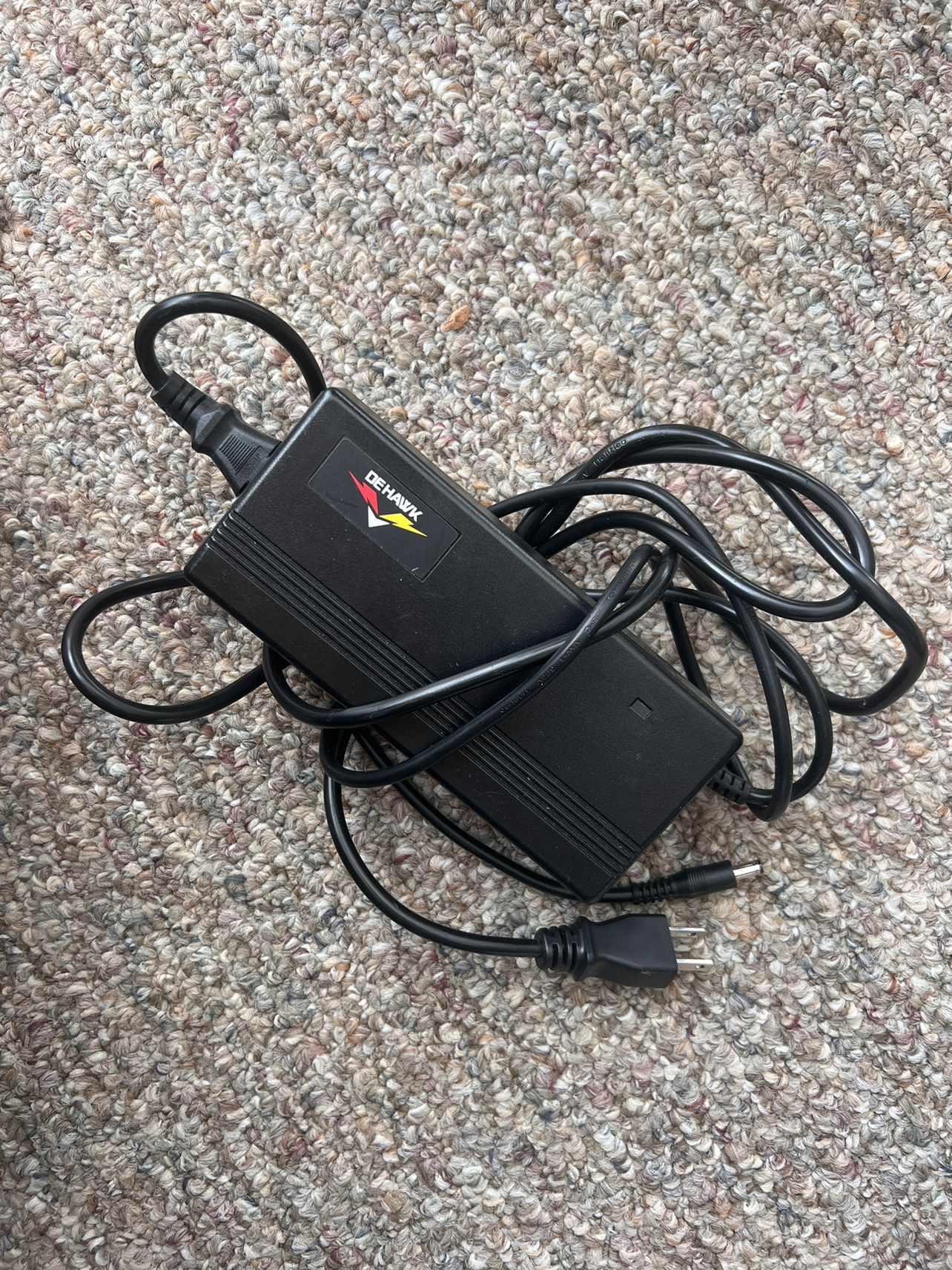 Dehawk battery charger - e bike - photo 2