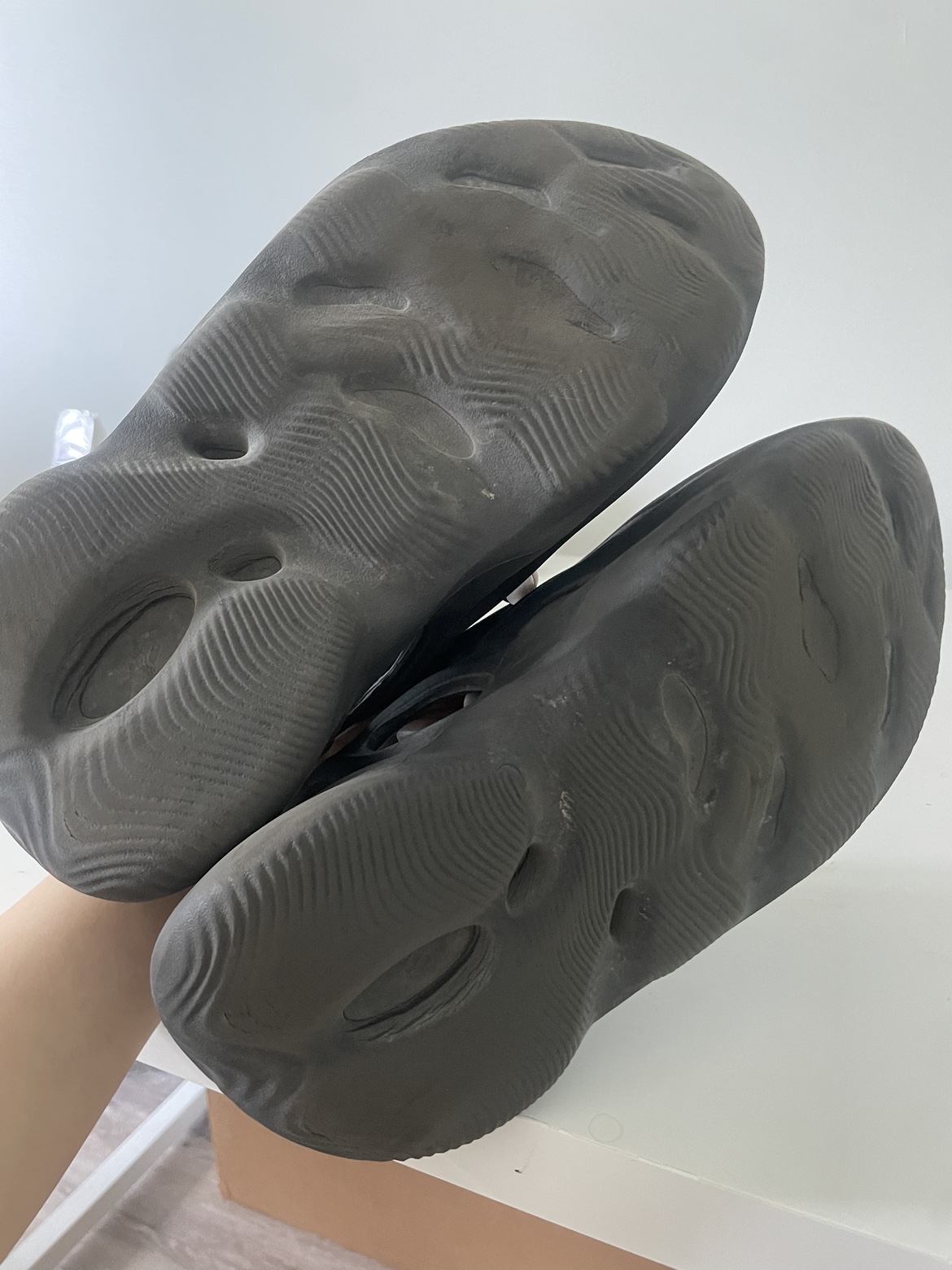 Yeezy foam runner onyx - photo 4