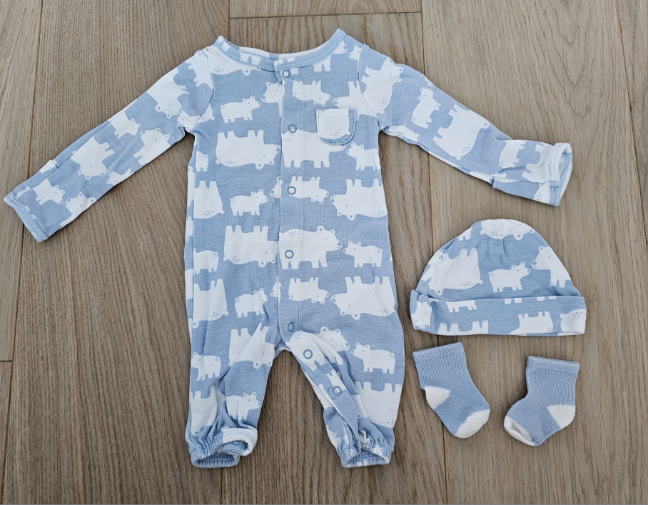 Newborn Carters outfit thumbnail
