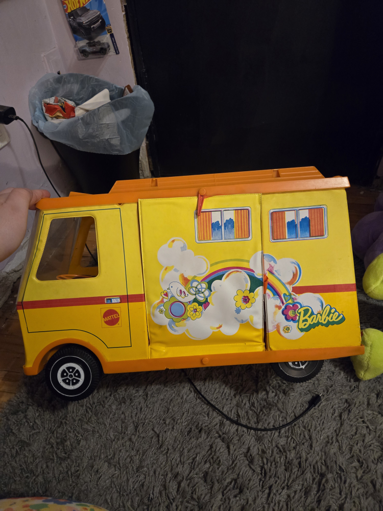 Vintage Barbie Country Camper
