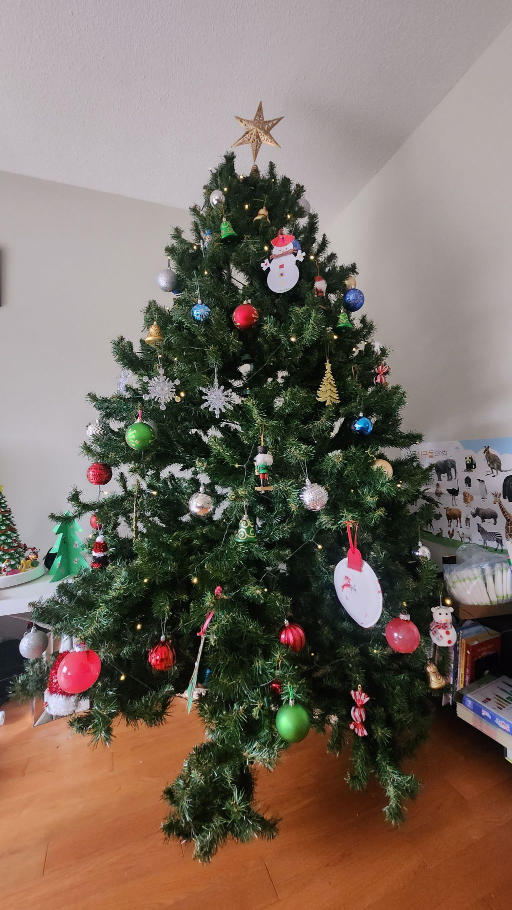cristmas tree 7 ft