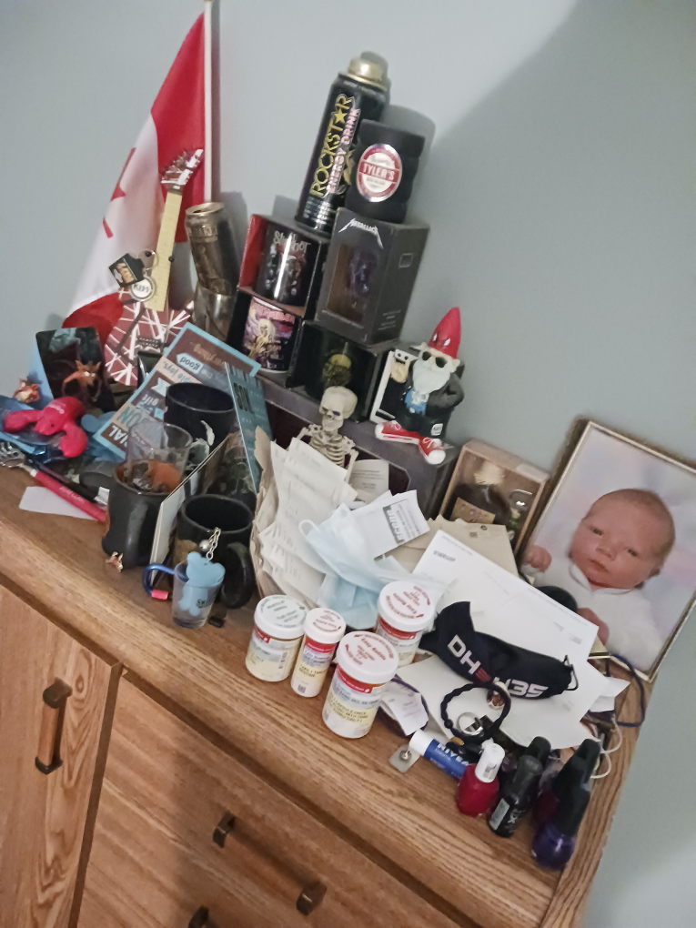 Everything Must Go! image indicator(2)