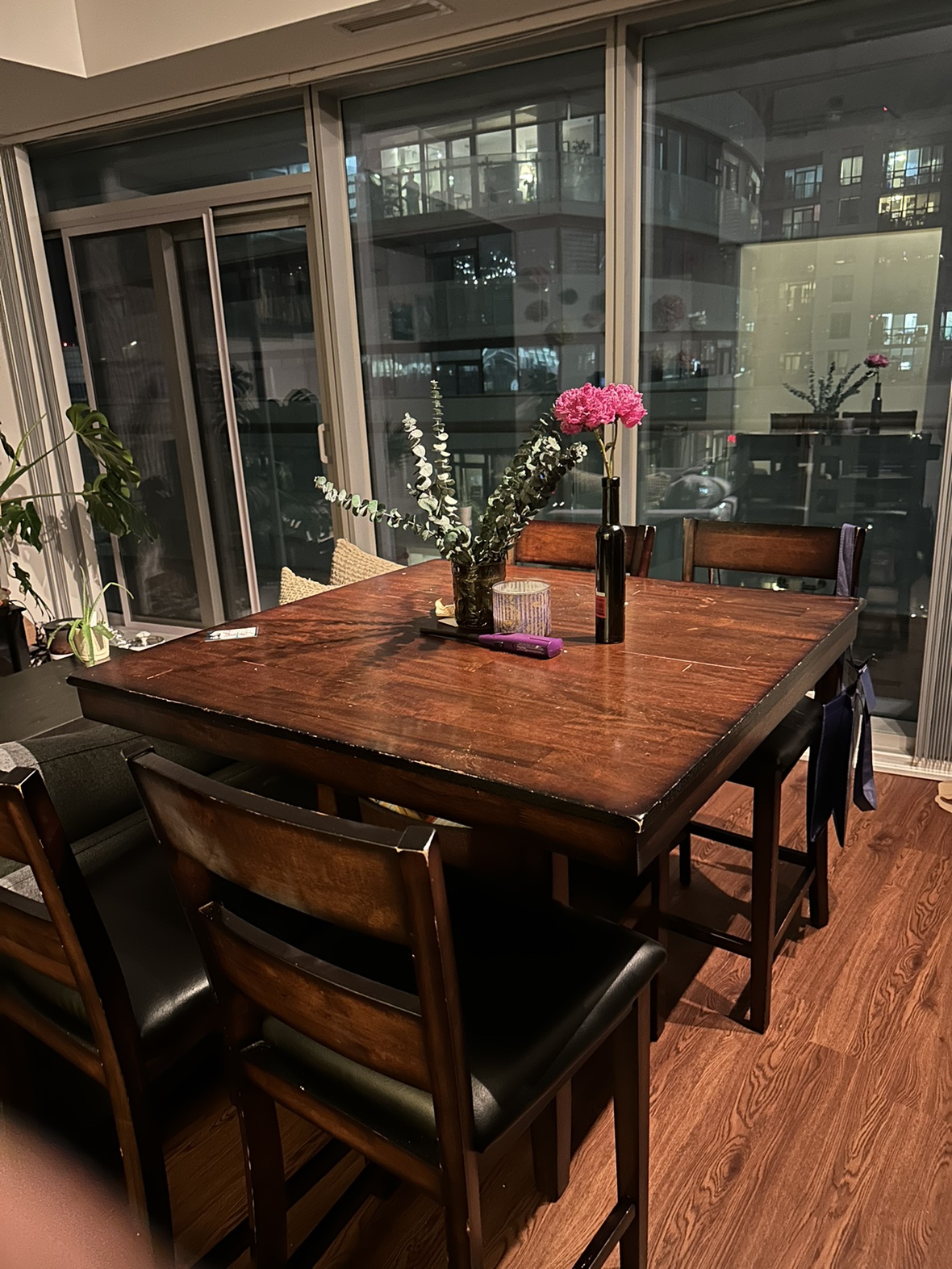 Dinning table and chairs - photo 2