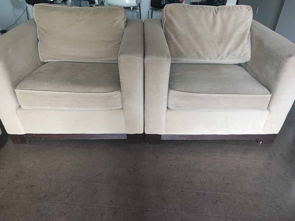 Sofa and Two Armchairs - photo 3