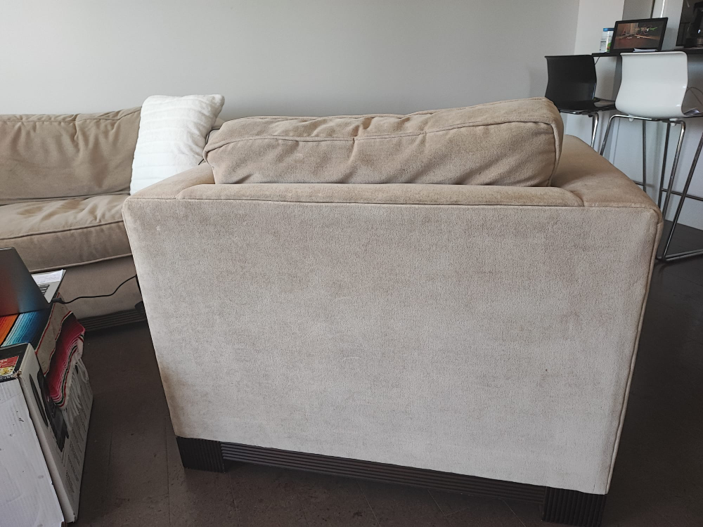 Sofa and Two Armchairs - photo 5
