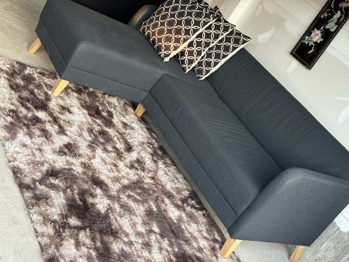 Sectional Sofa with Ottoman