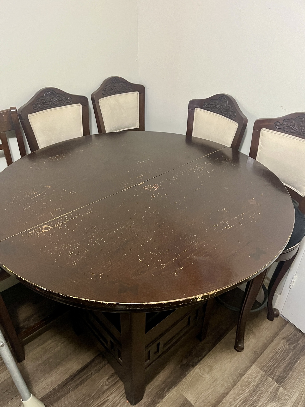 Dinning table + 4 chair(Delivery included) - photo 2