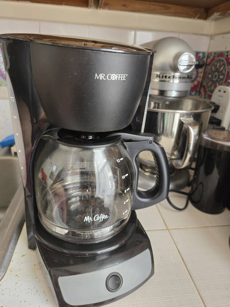 Mr. coffee 12 cup coffee pot image indicator(3)