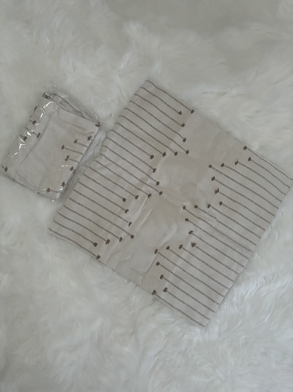 Brand New Lilepoy Boho Throw Pillow Covers x2 thumbnail