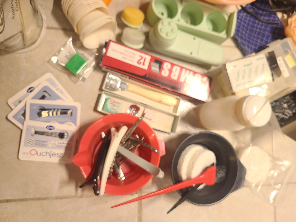 Hair Salon  Supplies and nails and esthetics image indicator(5)