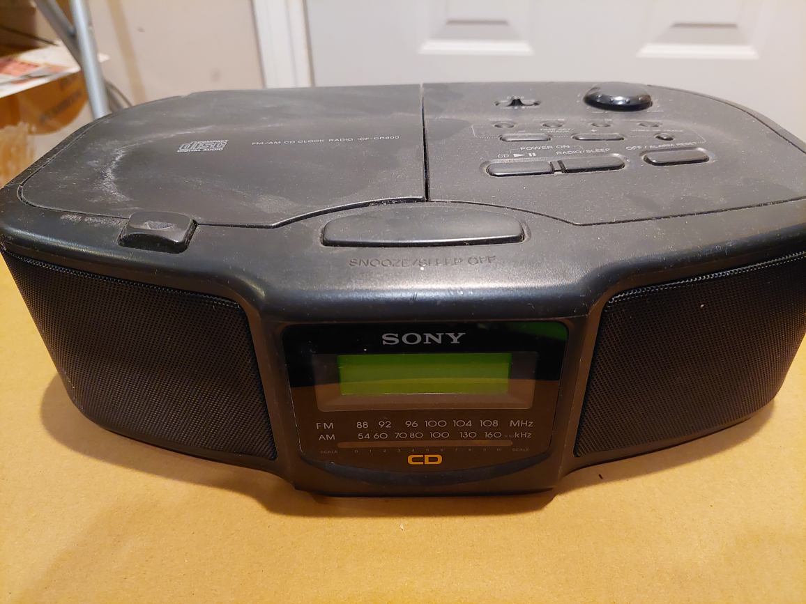 Sony ICF-CD800 FM/AM CD Clock Radio thumbnail