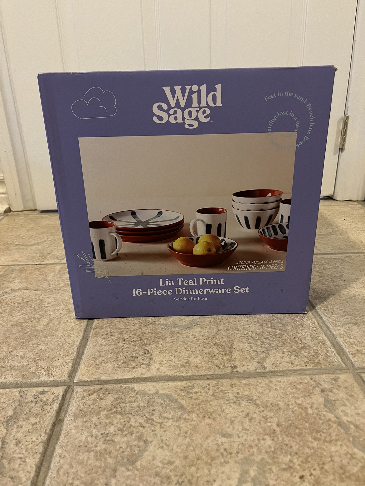 Wild Sage 16-Piece Dinnerware Set thumbnail