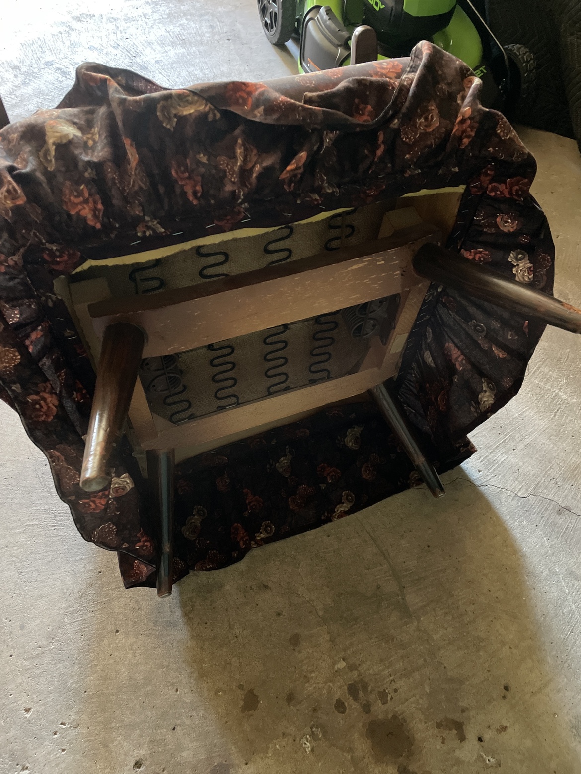 Free rocking chair - photo 4
