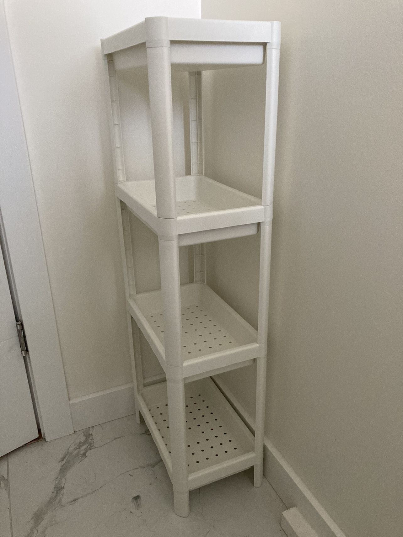 White Plastic 4 Tier Shelving Unit - photo 5