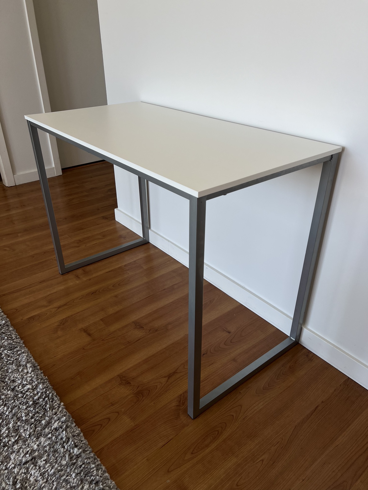 White Desk with Metal Legs
