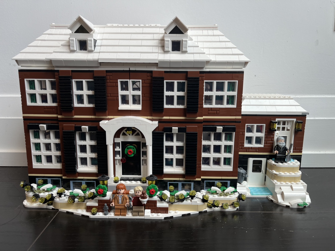 LEGO Home Alone 21330