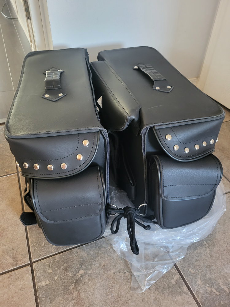 Milwaukee throw over motorcycle saddlebags (New with tag) - photo 2