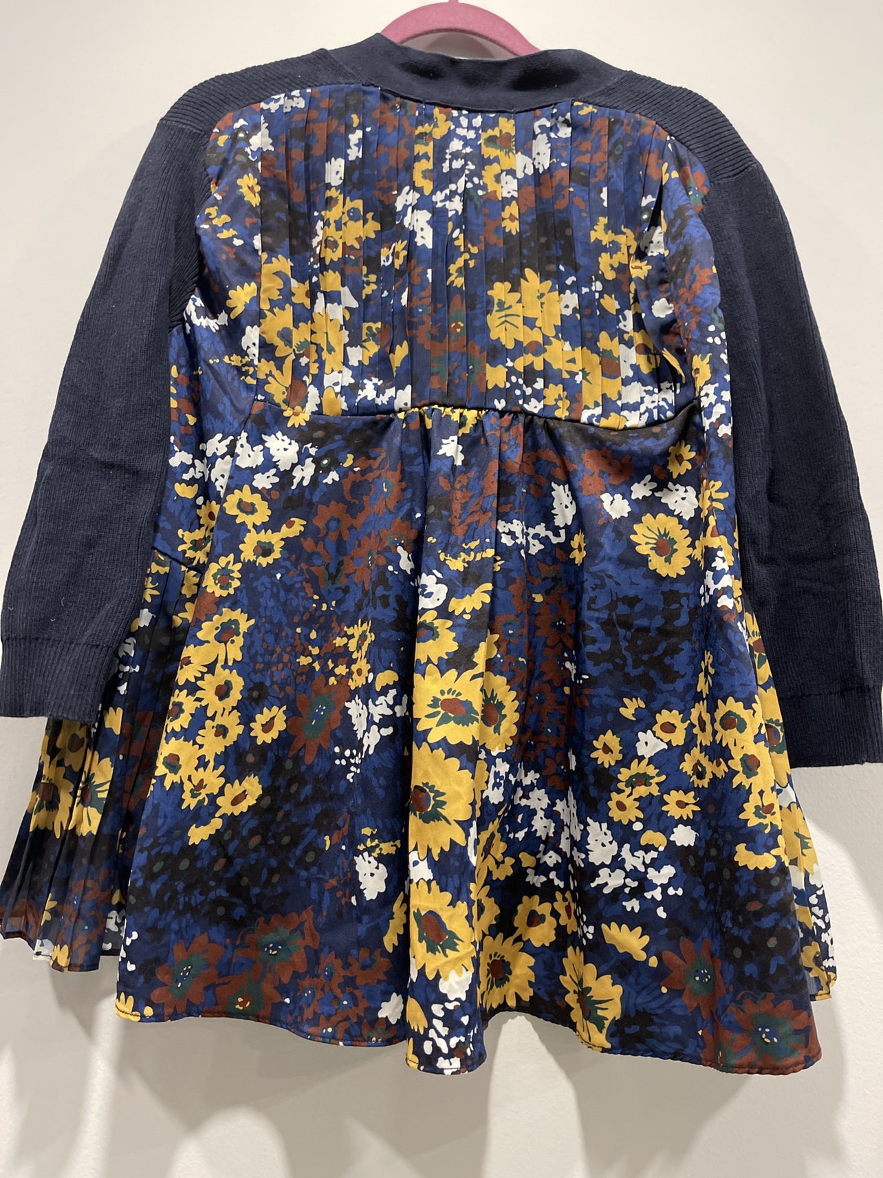 Korean Style Navy Floral Chiffon Knit image indicator(4)