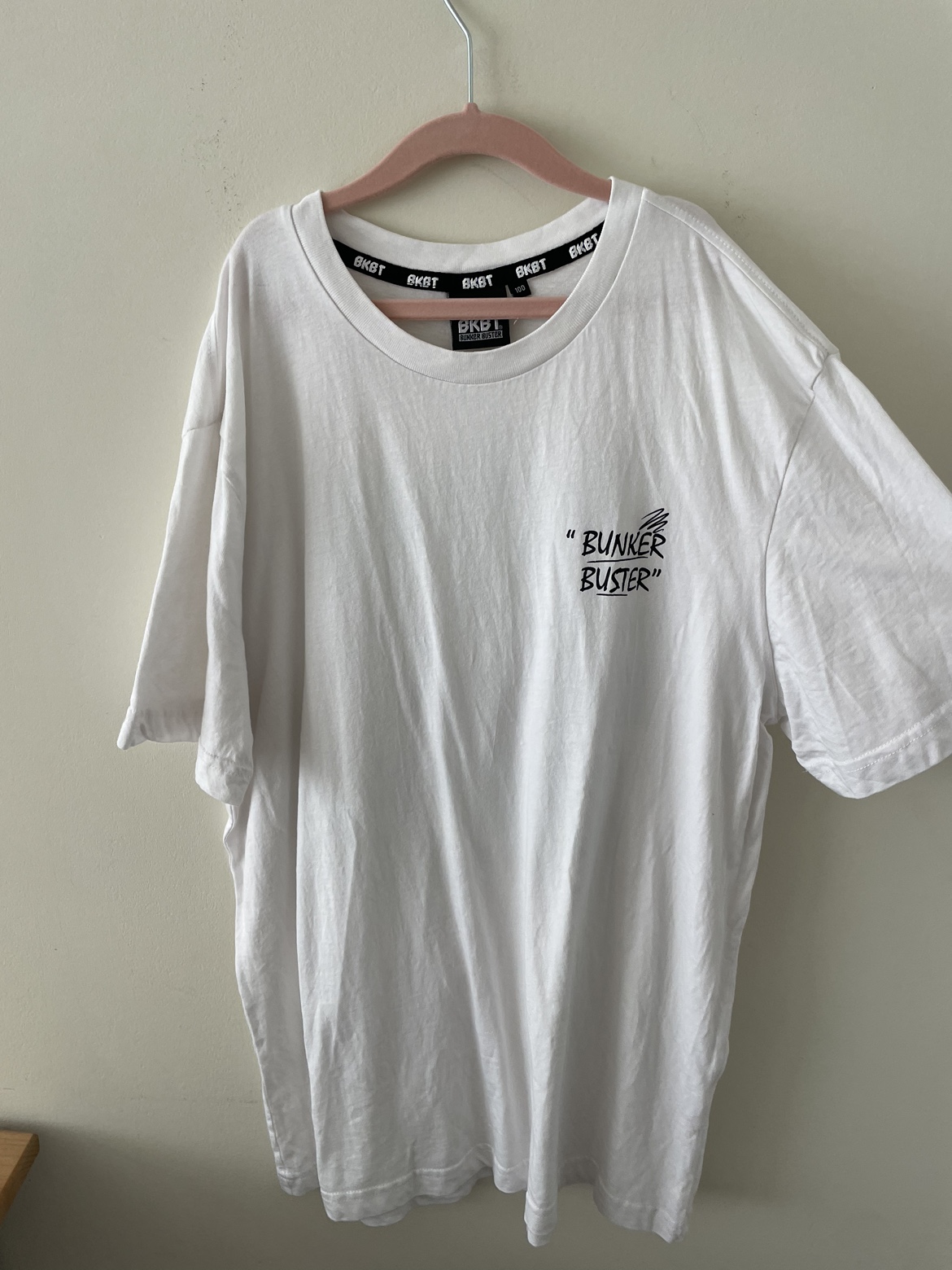 White t shirt