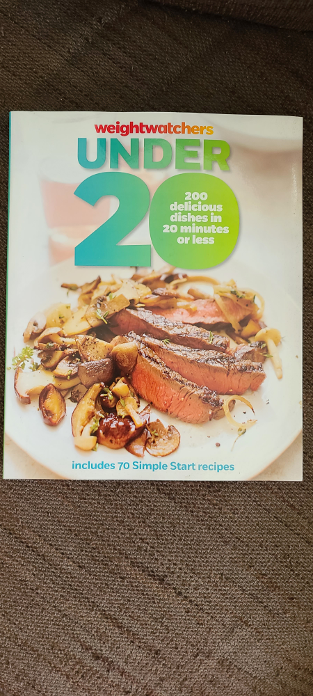 Weight Watchers Under 20: 200  Delicious Dishes in 20 minutes