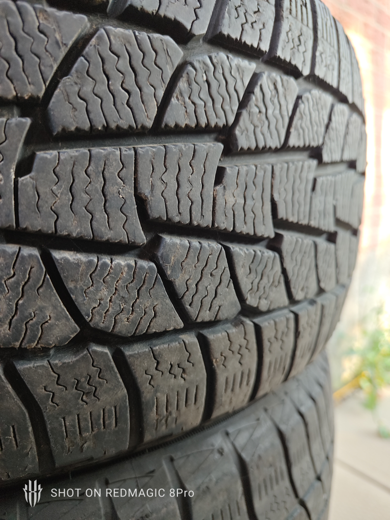 winter tyre, rim  205/55/16 image indicator(3)