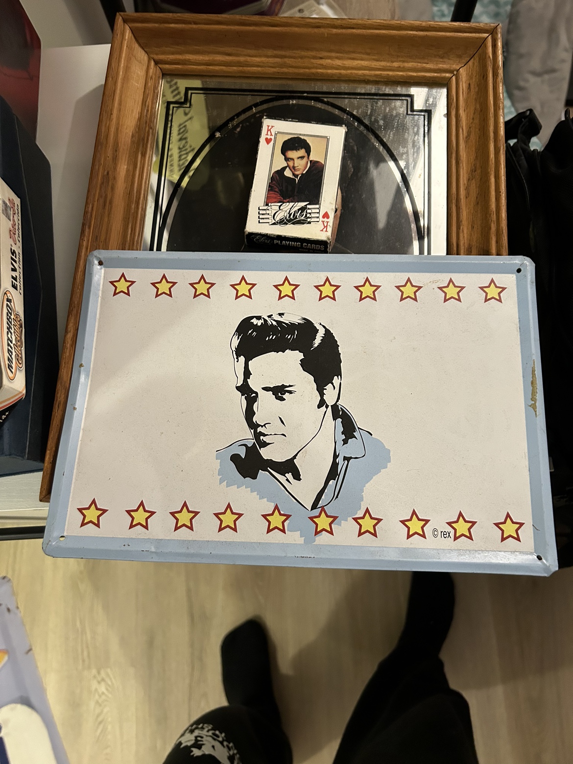 Elvis Presley Collectibles image indicator(4)