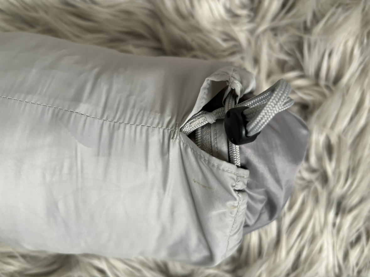 Uniqlo Ultra Light Down Jacket - photo 3