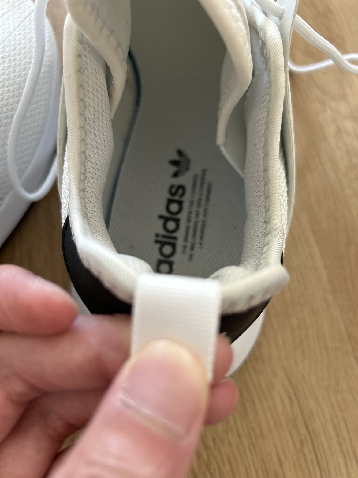 ADIDAS Shoes - Unisex - photo 3