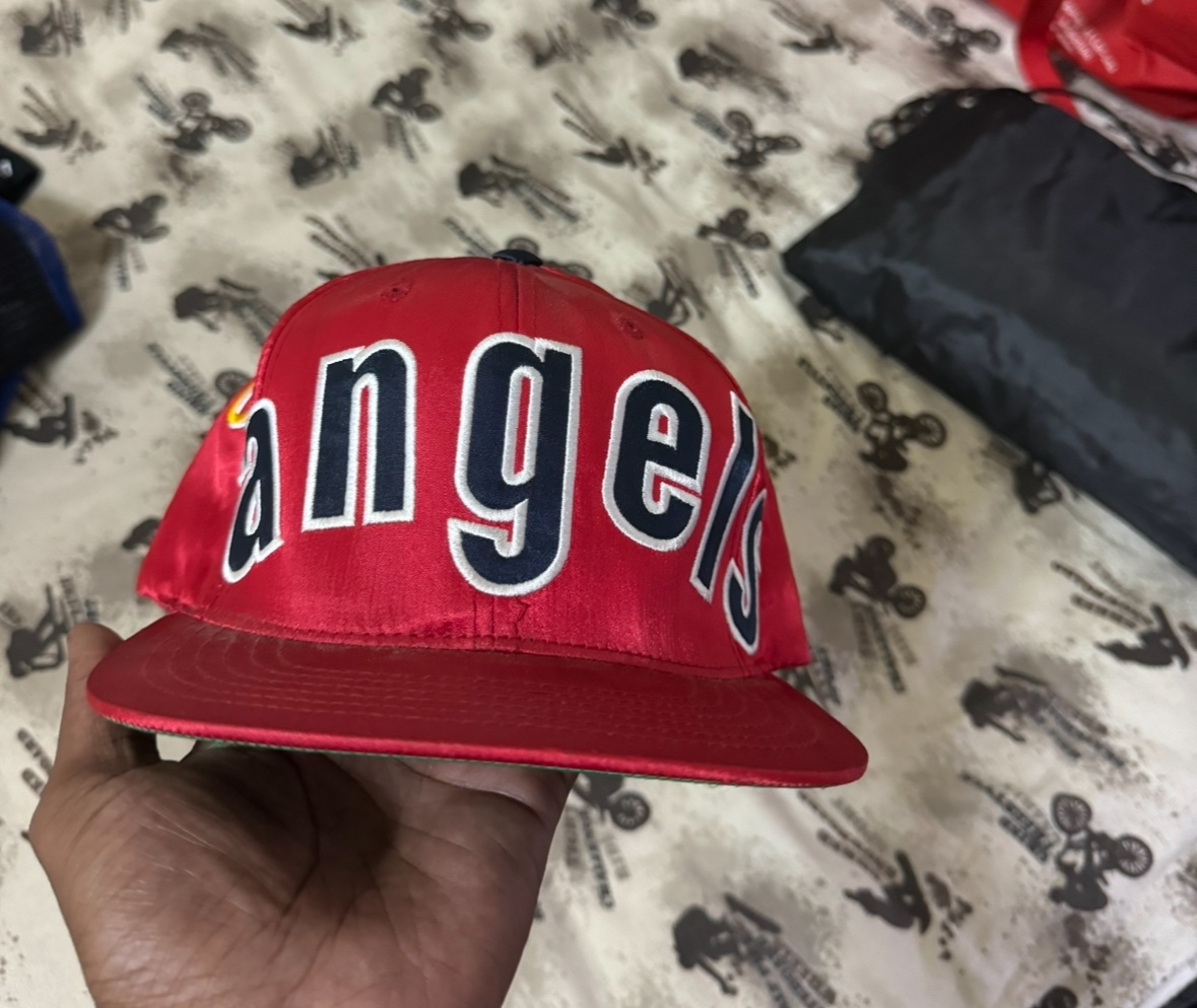 Angel Snapback thumbnail