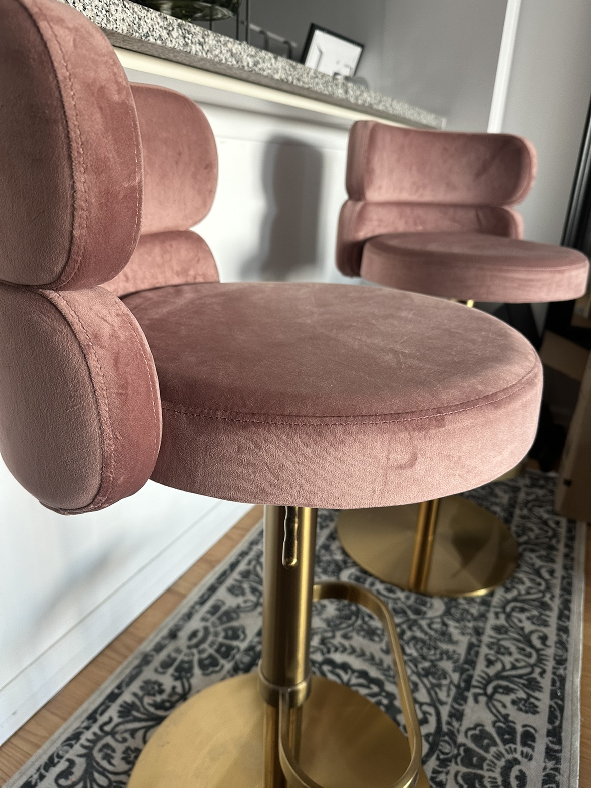 Adjustable Kitchen Counter Chairs in Pink Velvet (x2)