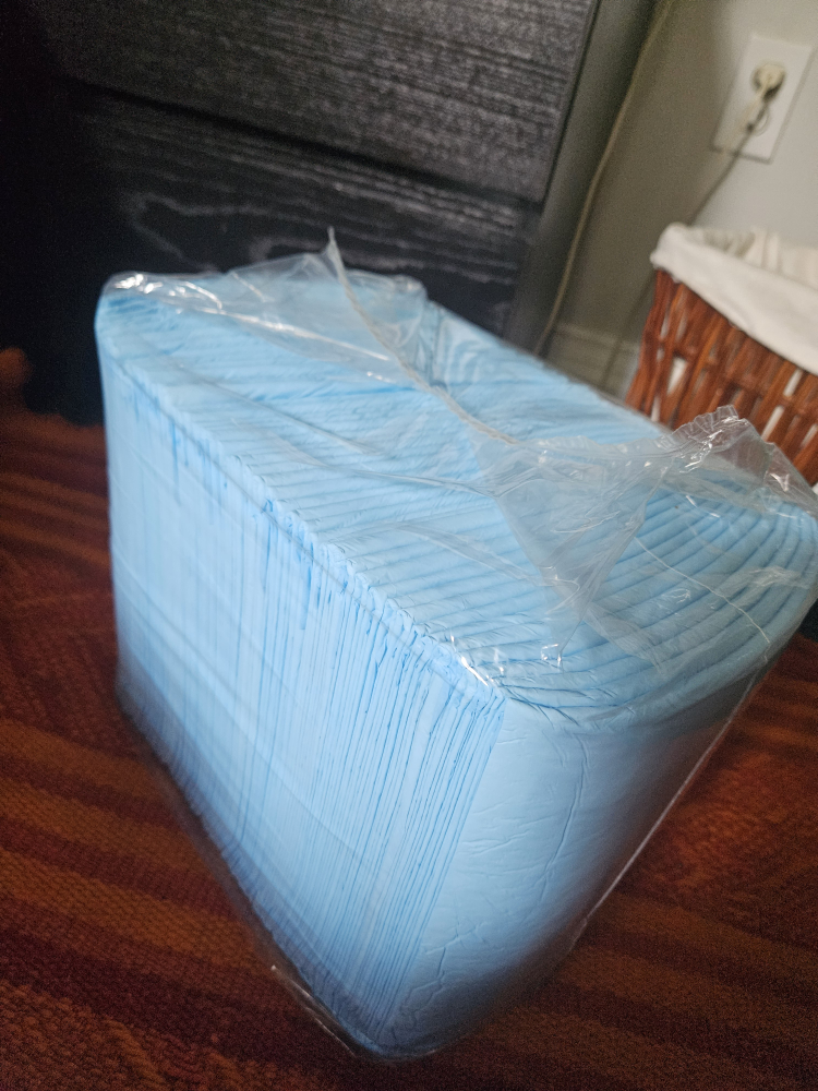 50pcs Puppy/Doggy Pee Pads thumbnail