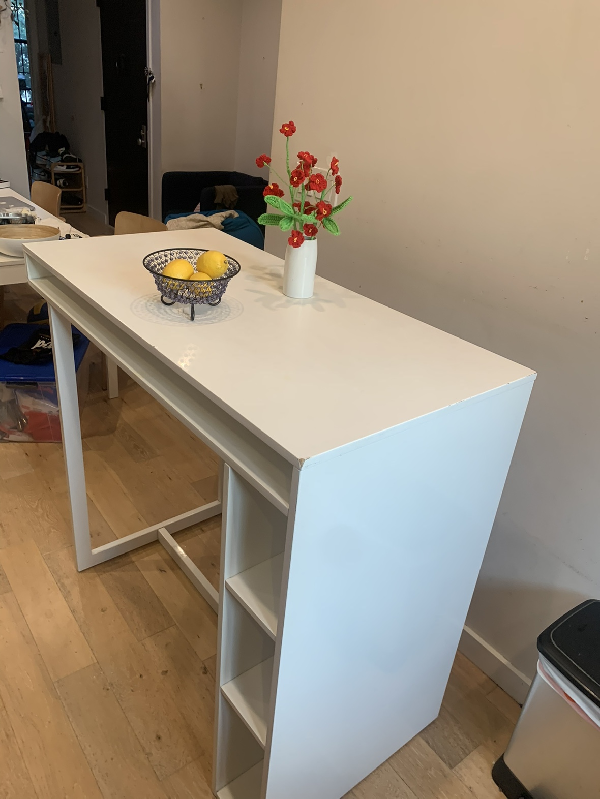 White Kitchen Island