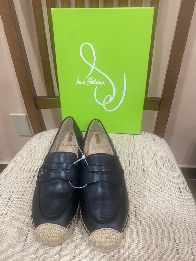 Authentic Loafers sam Edelman size 5
