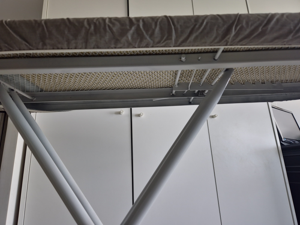 Ironing board and ironing board cover - photo 2