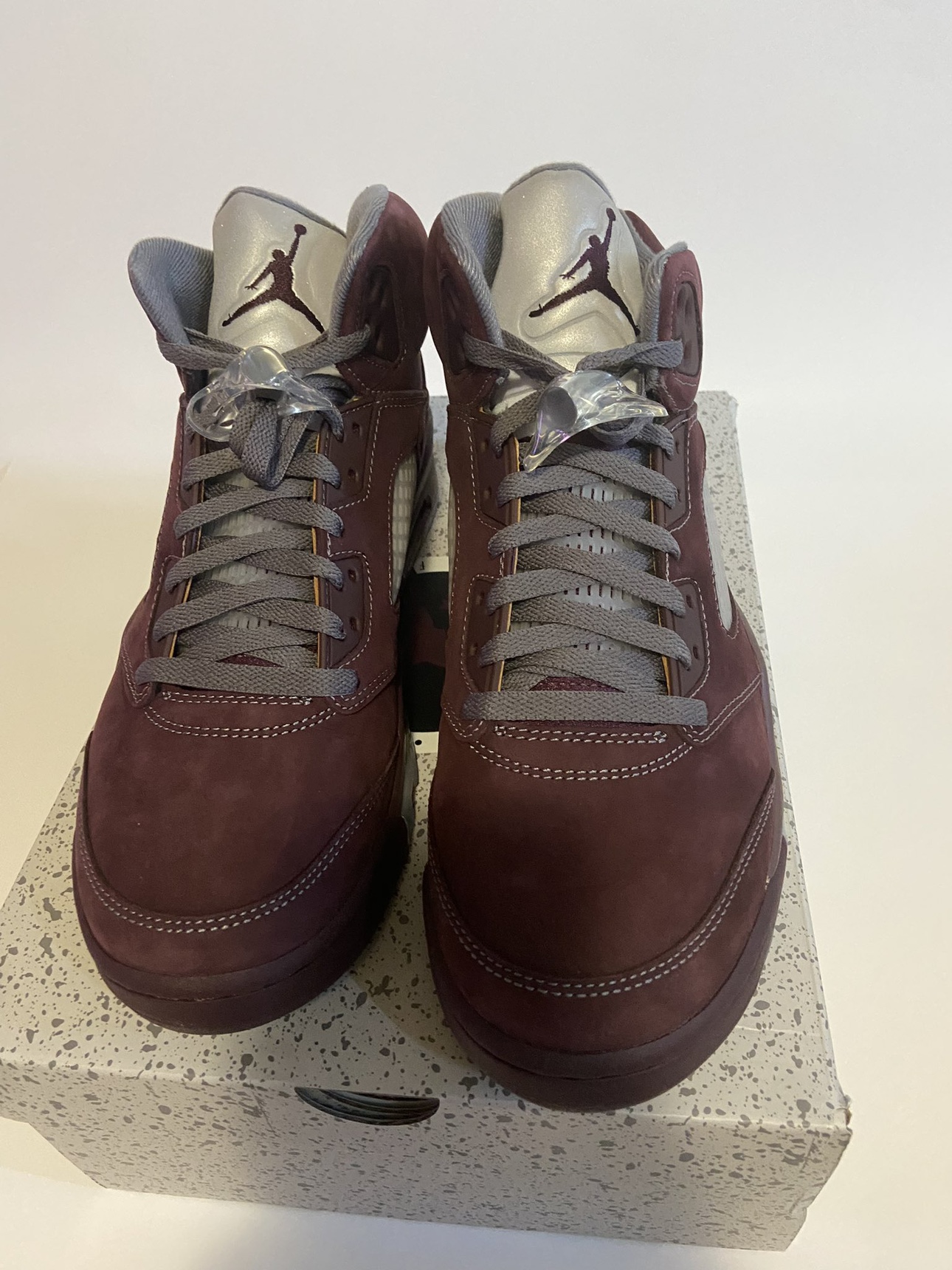 Jordan Retro 5 Burgundy Size 10 image indicator(4)