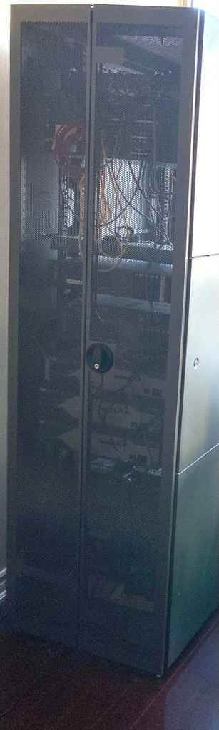 HP 42U Network Server Rack