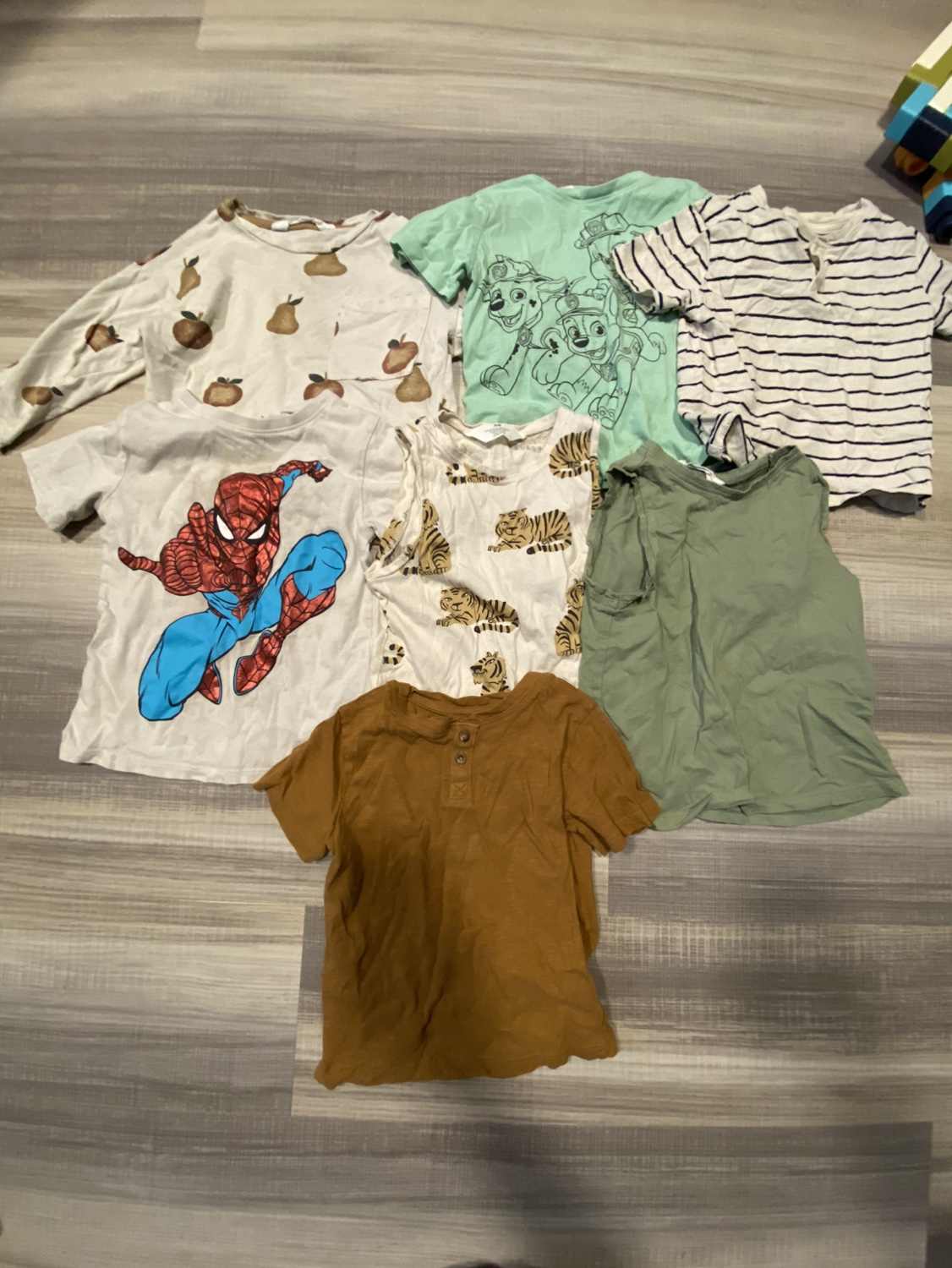 Boys 3T brand name fall haul - photo 3