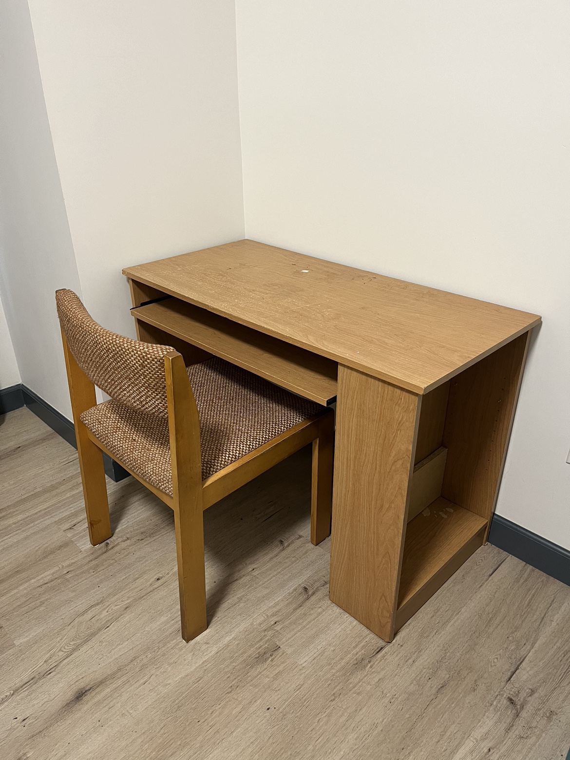 Study Desk with Chair