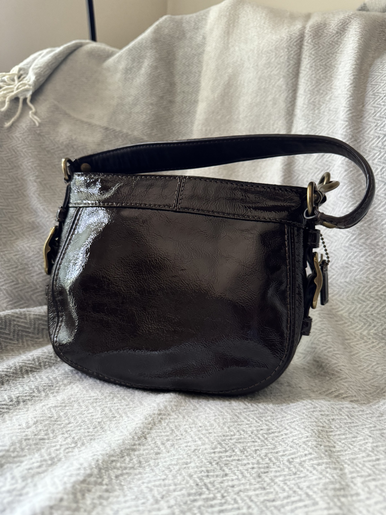 Coach Patent Leather Zoe Hobo Bag - photo 4
