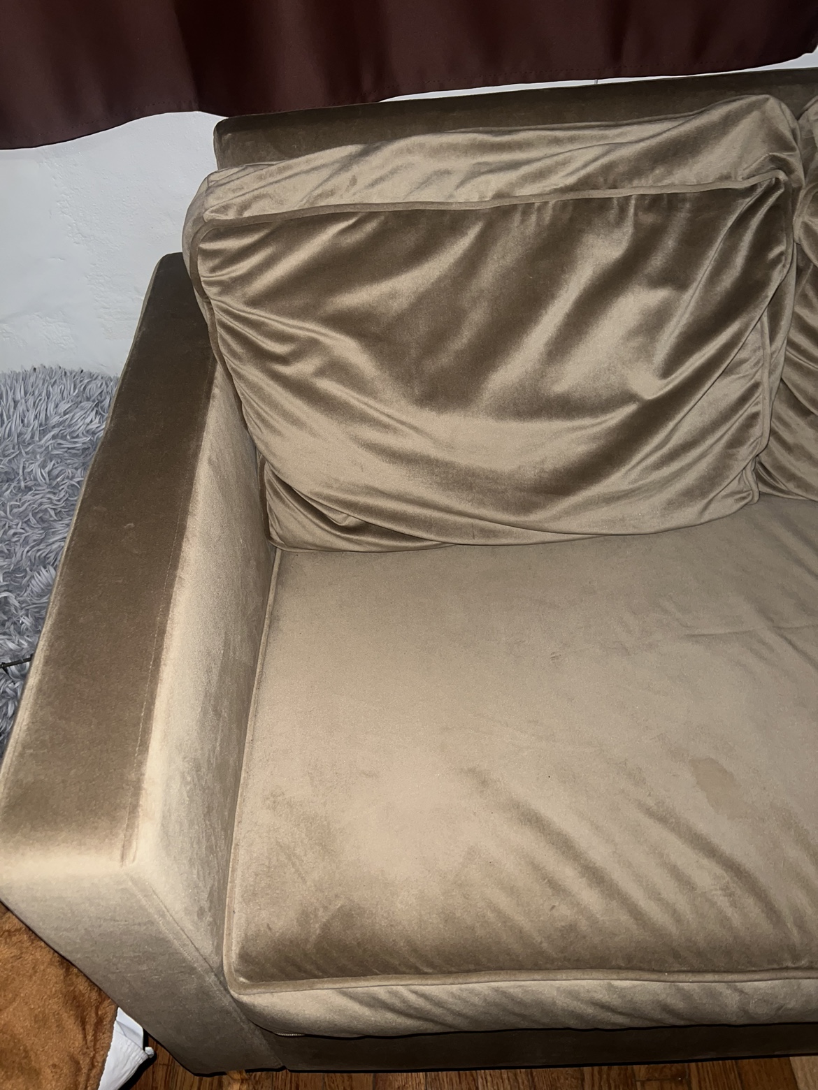 Velvet love seat from Wayfair - photo 3